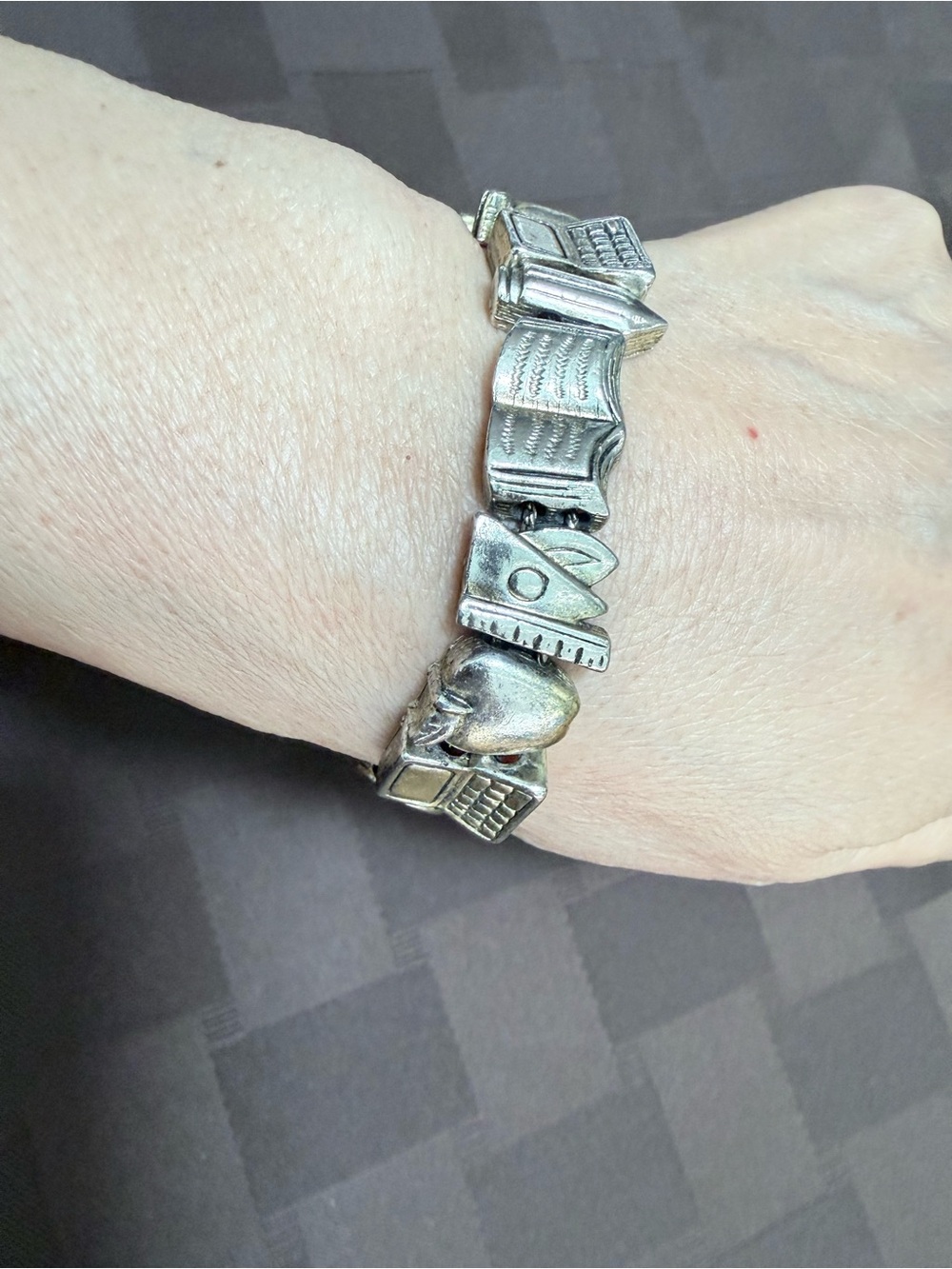 Vintage 1995 TOFA Teacher
/ School Themed Slide
Charm Bracelet